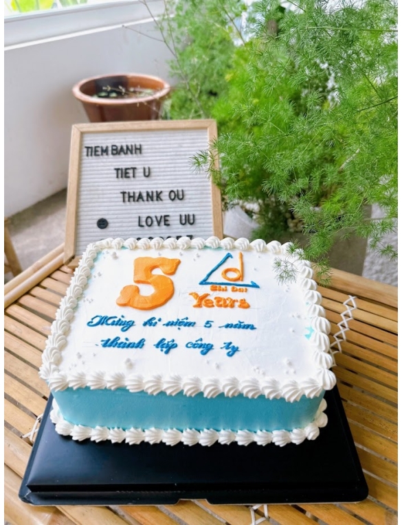 Mẫu bánh cho Công ty & Tập thể